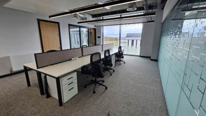 Desks in Office 2.012